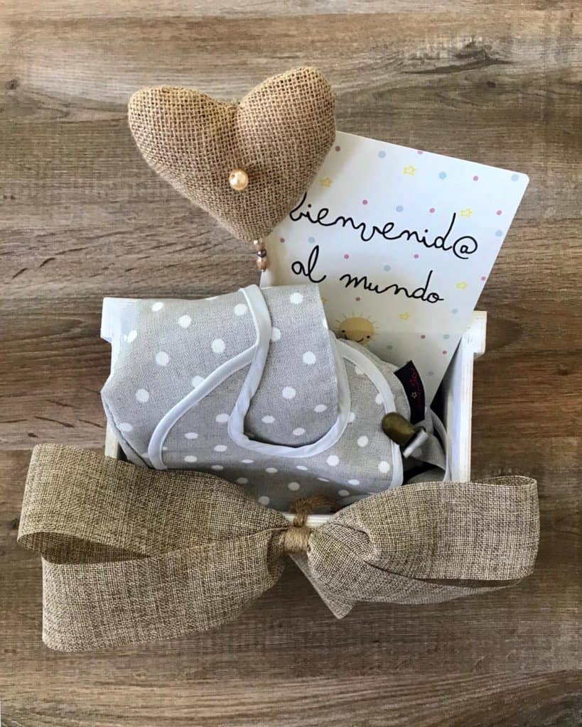 cesta regalo bebe 6 meses - Carminitta